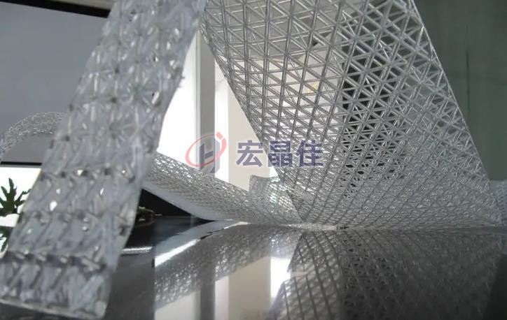 1655345694202479.jpg rr.jpg